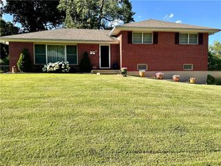 904 NE 60th Terrace, Kansas City, MO 64118