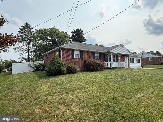 116 E CLEARVIEW DR, Shrewsbury, PA 17361
