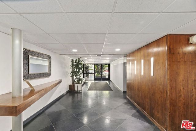 750 N Kings Road 118, West Hollywood, CA 90069
