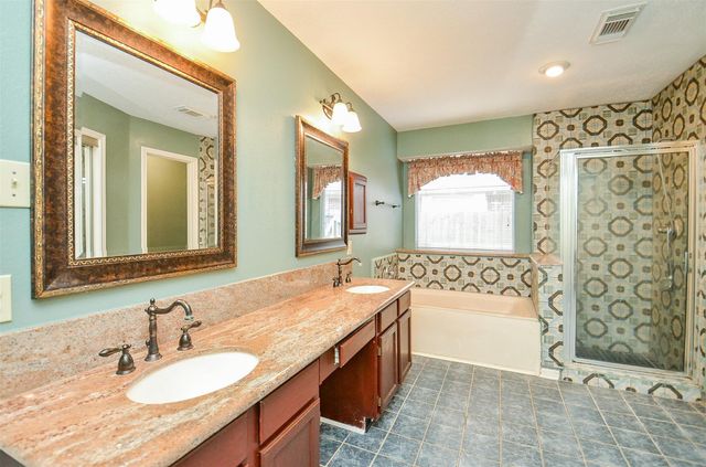 16318 Cobble Springs Court, Sugar Land, TX 77498