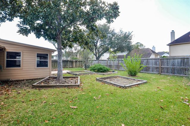 16318 Cobble Springs Court, Sugar Land, TX 77498