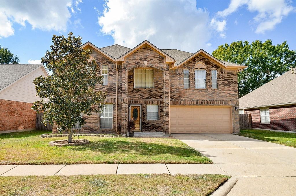 16318 Cobble Springs Court, Sugar Land, TX 77498