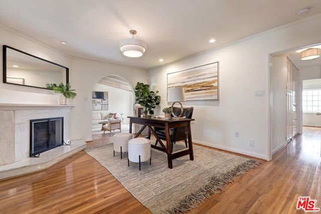 946 Franklin Street, Santa Monica, CA 90403