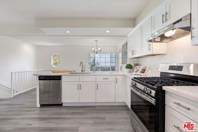 946 Franklin Street, Santa Monica, CA 90403