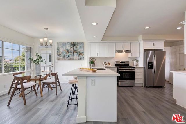 946 Franklin Street, Santa Monica, CA 90403