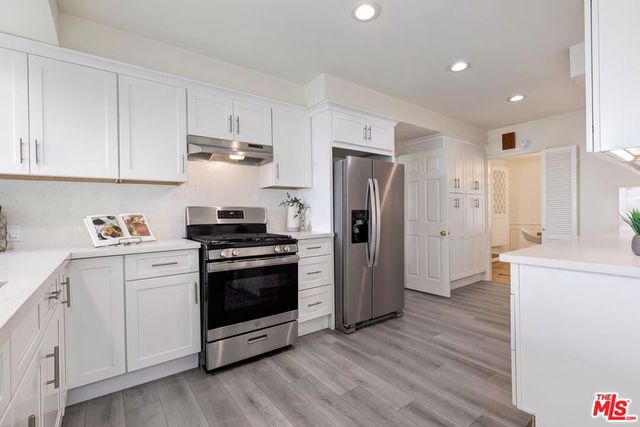 946 Franklin Street, Santa Monica, CA 90403