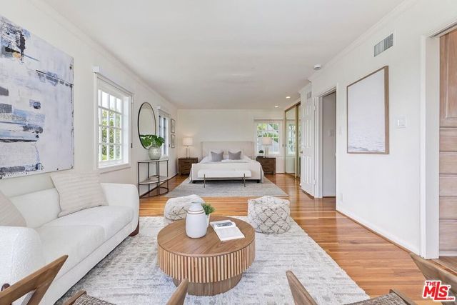 946 Franklin Street, Santa Monica, CA 90403