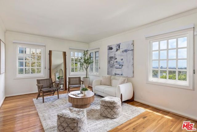 946 Franklin Street, Santa Monica, CA 90403