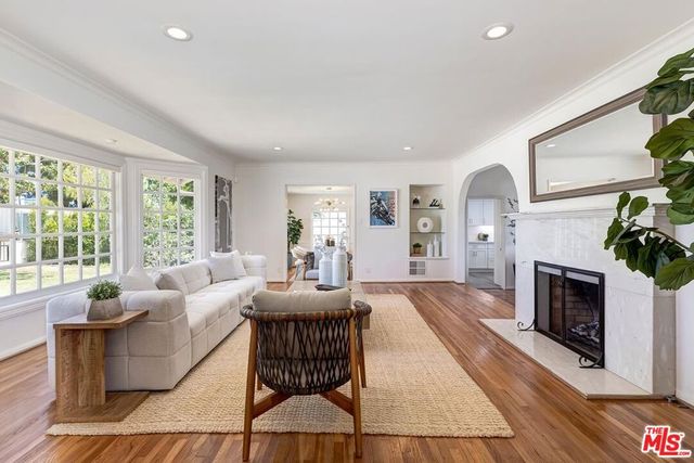 946 Franklin Street, Santa Monica, CA 90403