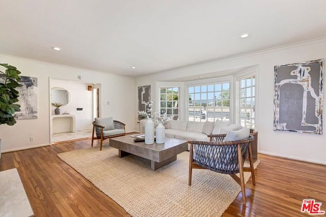 946 Franklin Street, Santa Monica, CA 90403