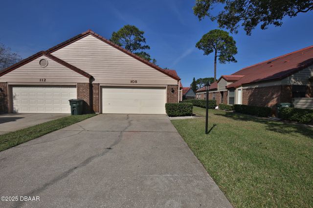 108 Bermuda Petrel Court, Daytona Beach, FL 32119