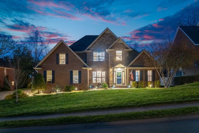 809 Brooke Valley Trce, Clarksville, TN 37043