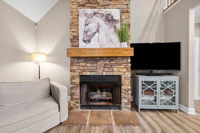 809 Brooke Valley Trce, Clarksville, TN 37043