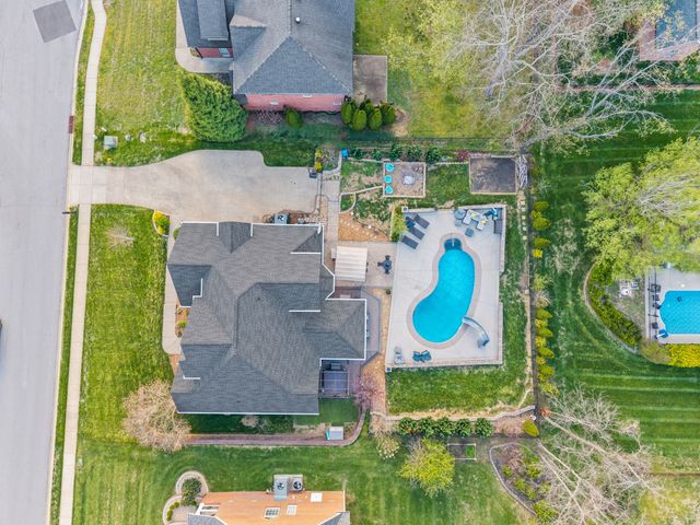 809 Brooke Valley Trce, Clarksville, TN 37043