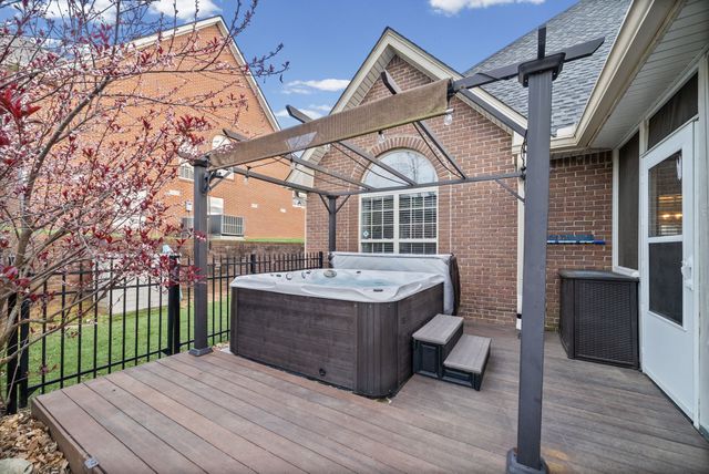 809 Brooke Valley Trce, Clarksville, TN 37043