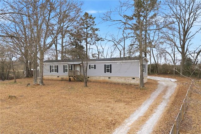 115 Blue Ridge Riding Club Road, West Union, SC 29696