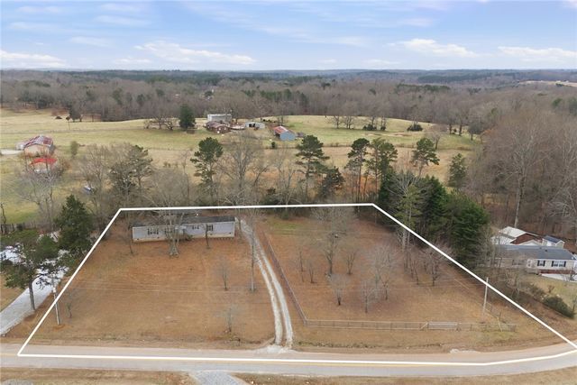 115 Blue Ridge Riding Club Road, West Union, SC 29696