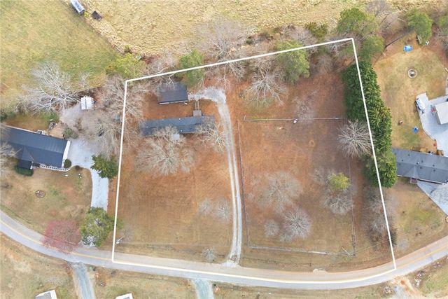 115 Blue Ridge Riding Club Road, West Union, SC 29696