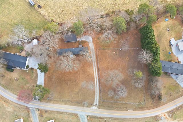 115 Blue Ridge Riding Club Road, West Union, SC 29696