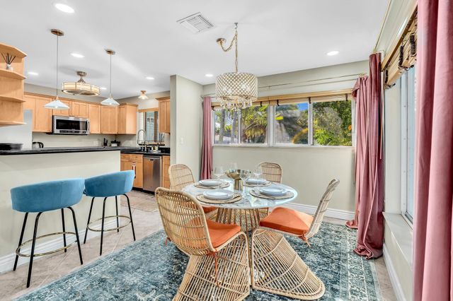 3450 NE 19th Avenue, Oakland Park, FL 33306