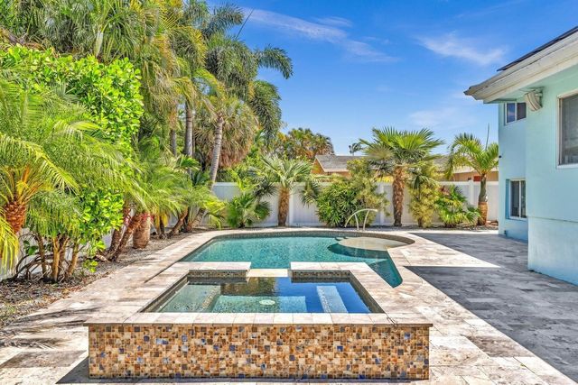 3450 NE 19th Avenue, Oakland Park, FL 33306