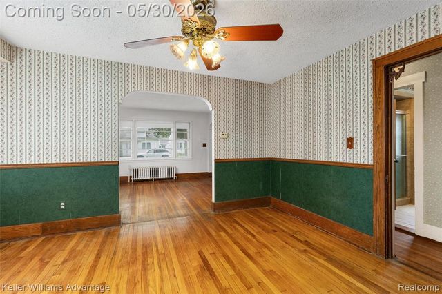 19302 Negaunee, Redford, MI 48240