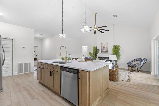 8536 96th Court, Vero Beach, FL 32967