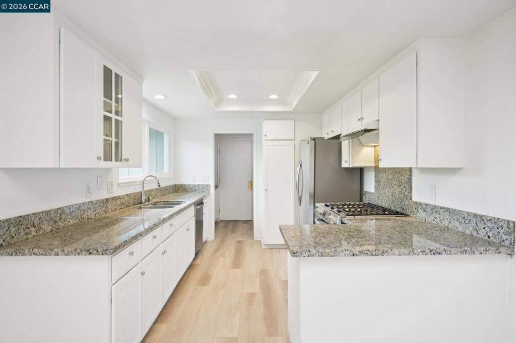 Image 11 of property listing at 2137 Presidio Ct, Danville, CA 94526