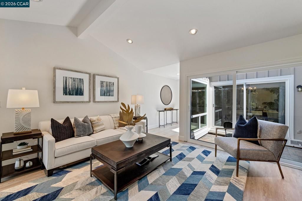 Image 27 of property listing at 2137 Presidio Ct, Danville, CA 94526