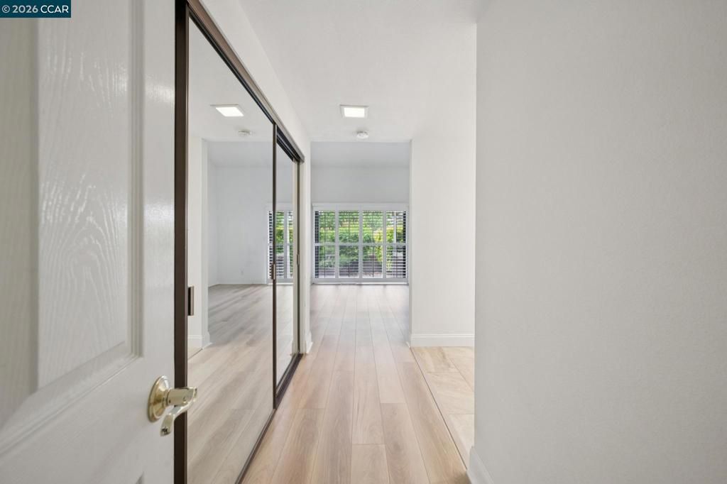 Image 30 of property listing at 2137 Presidio Ct, Danville, CA 94526