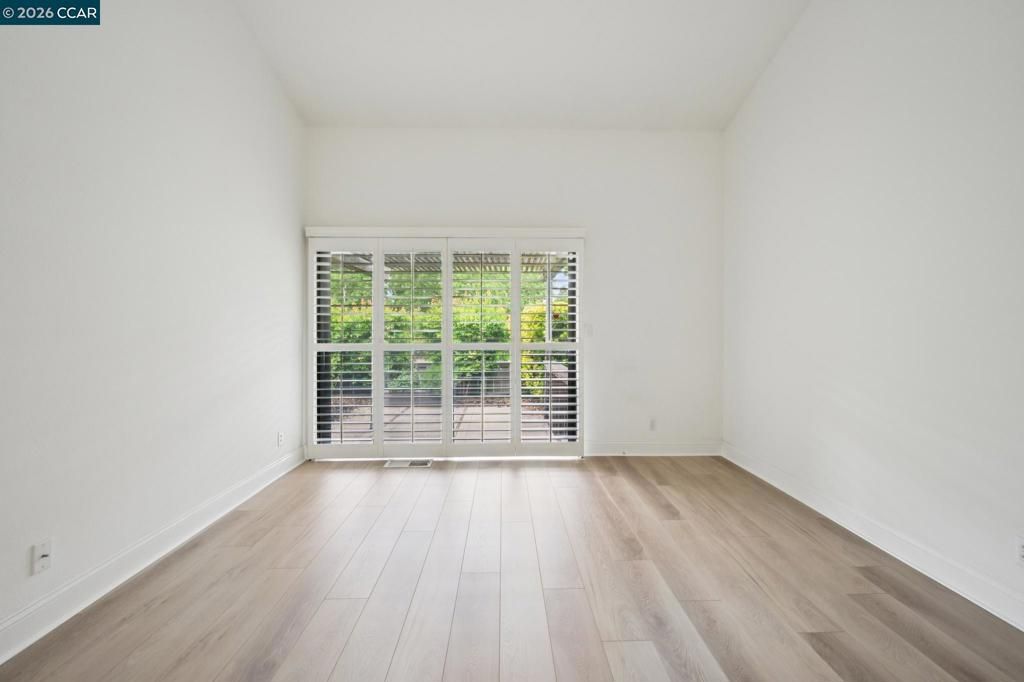 Image 32 of property listing at 2137 Presidio Ct, Danville, CA 94526