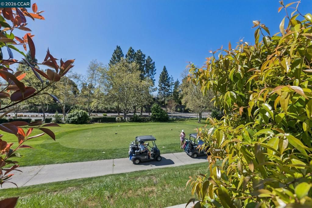 Image 50 of property listing at 2137 Presidio Ct, Danville, CA 94526