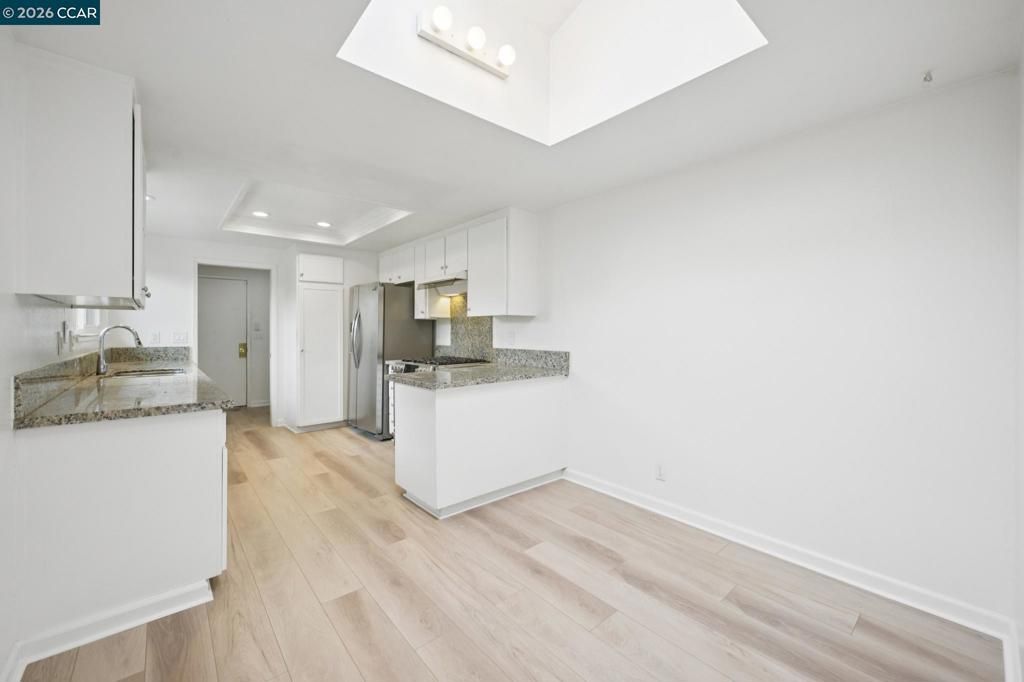 Image 9 of property listing at 2137 Presidio Ct, Danville, CA 94526