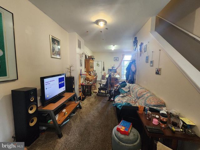 321 E 21ST ST, Baltimore, MD 21218