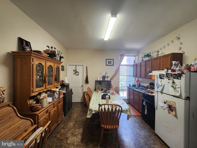 321 E 21ST ST, Baltimore, MD 21218