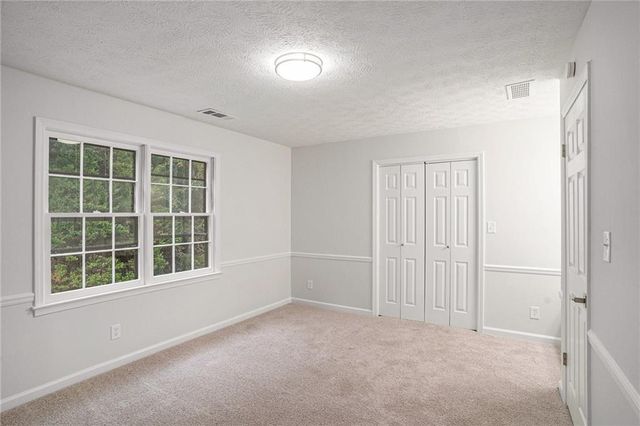 90 Country Roads Drive, Stockbridge, GA 30281