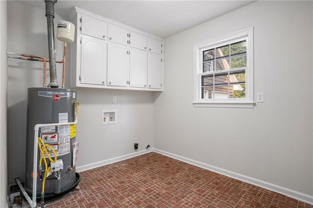 90 Country Roads Drive, Stockbridge, GA 30281