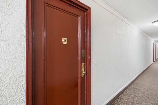60 Knolls Crescent 10L, Bronx, NY 10463