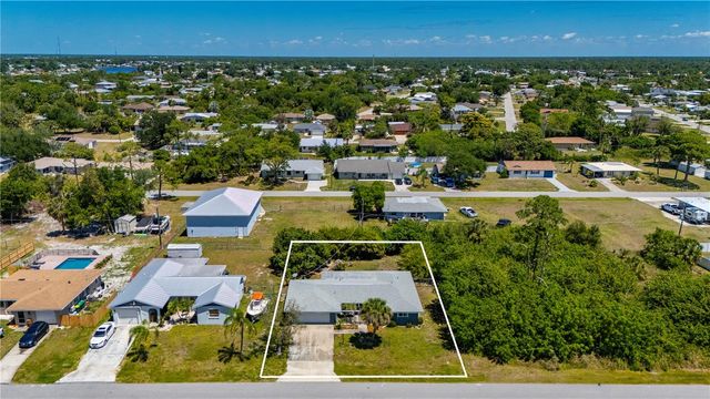 540 GROVE AVENUE NW, Port Charlotte, FL 33952
