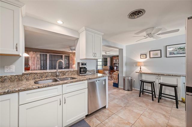 540 GROVE AVENUE NW, Port Charlotte, FL 33952