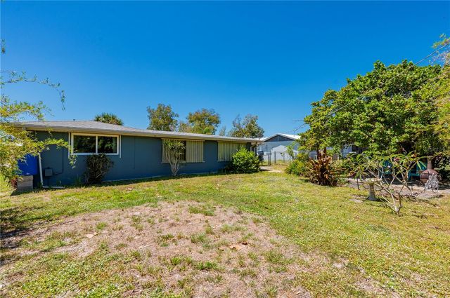 540 GROVE AVENUE NW, Port Charlotte, FL 33952