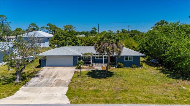 540 GROVE AVENUE NW, Port Charlotte, FL 33952