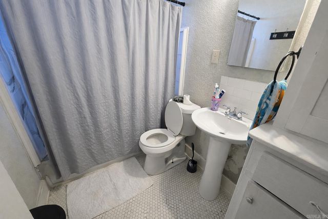 2112 W 19th St, Little Rock, AR 72202