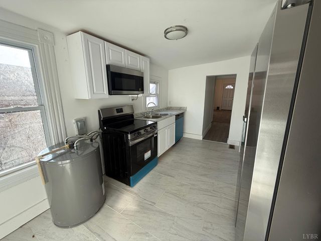 852 Brook Street, Lynchburg, VA 24501