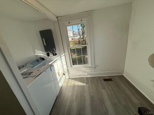 852 Brook Street, Lynchburg, VA 24501