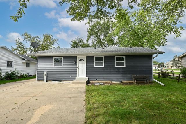 6901 Middle ROAD, Racine, WI 53402