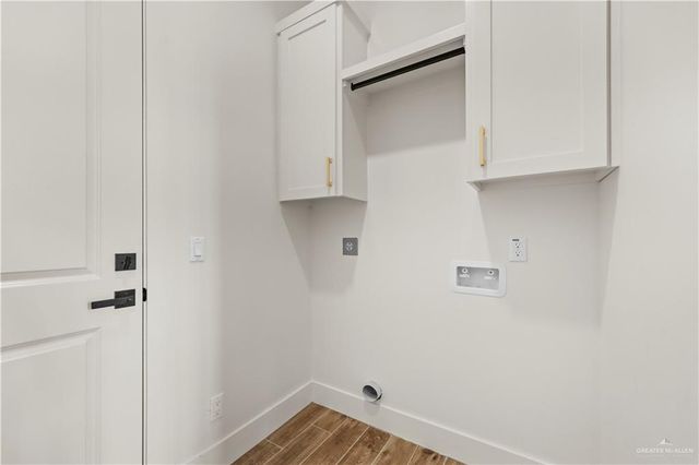 3018 N Adler, Edinburg, TX 78541