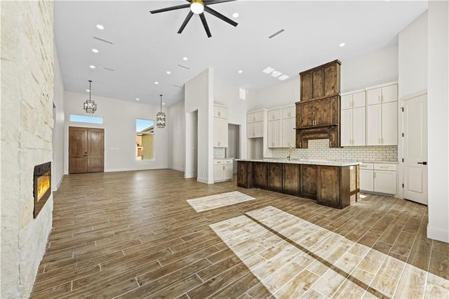 3018 N Adler, Edinburg, TX 78541