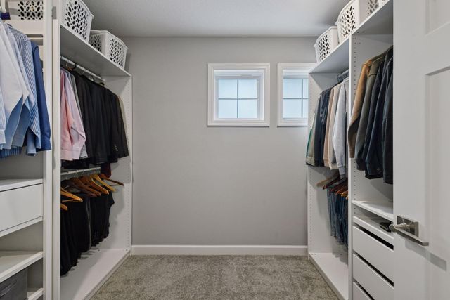 5548 Catkin Way, Victoria, MN 55386