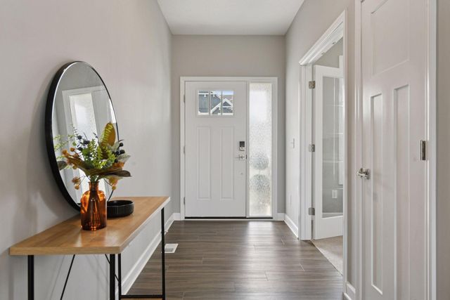 5548 Catkin Way, Victoria, MN 55386